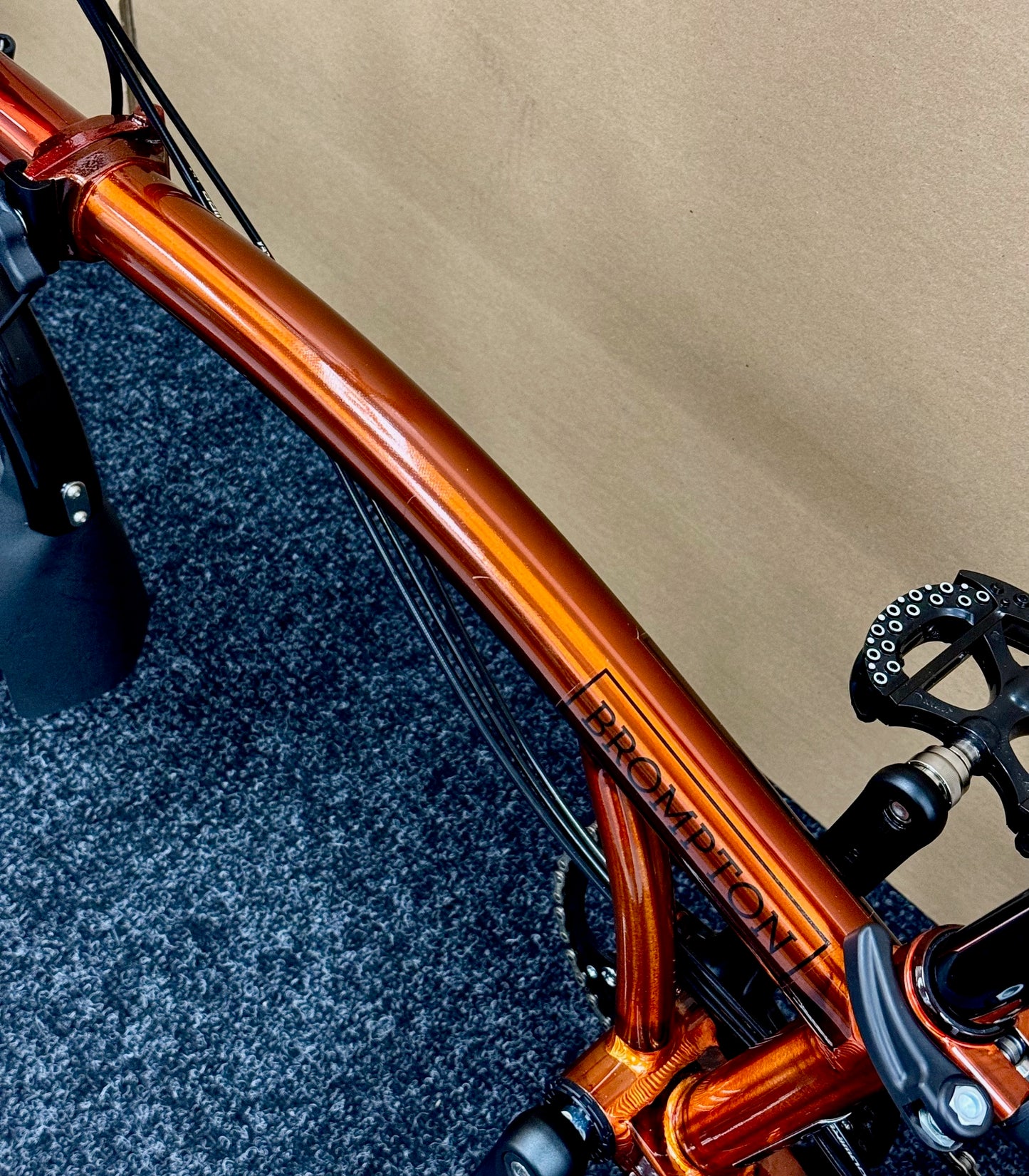 Brompton Pre-Owned Superlight High-HB 6-Speed Flame Lacquer