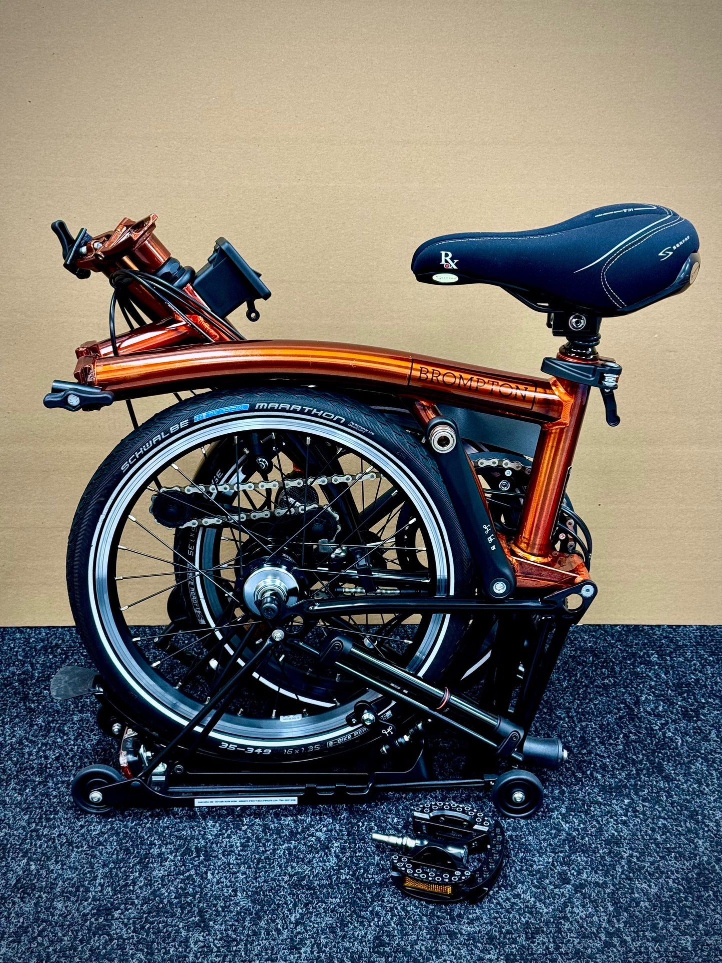 Brompton Pre-Owned Superlight High-HB 6-Speed Flame Lacquer