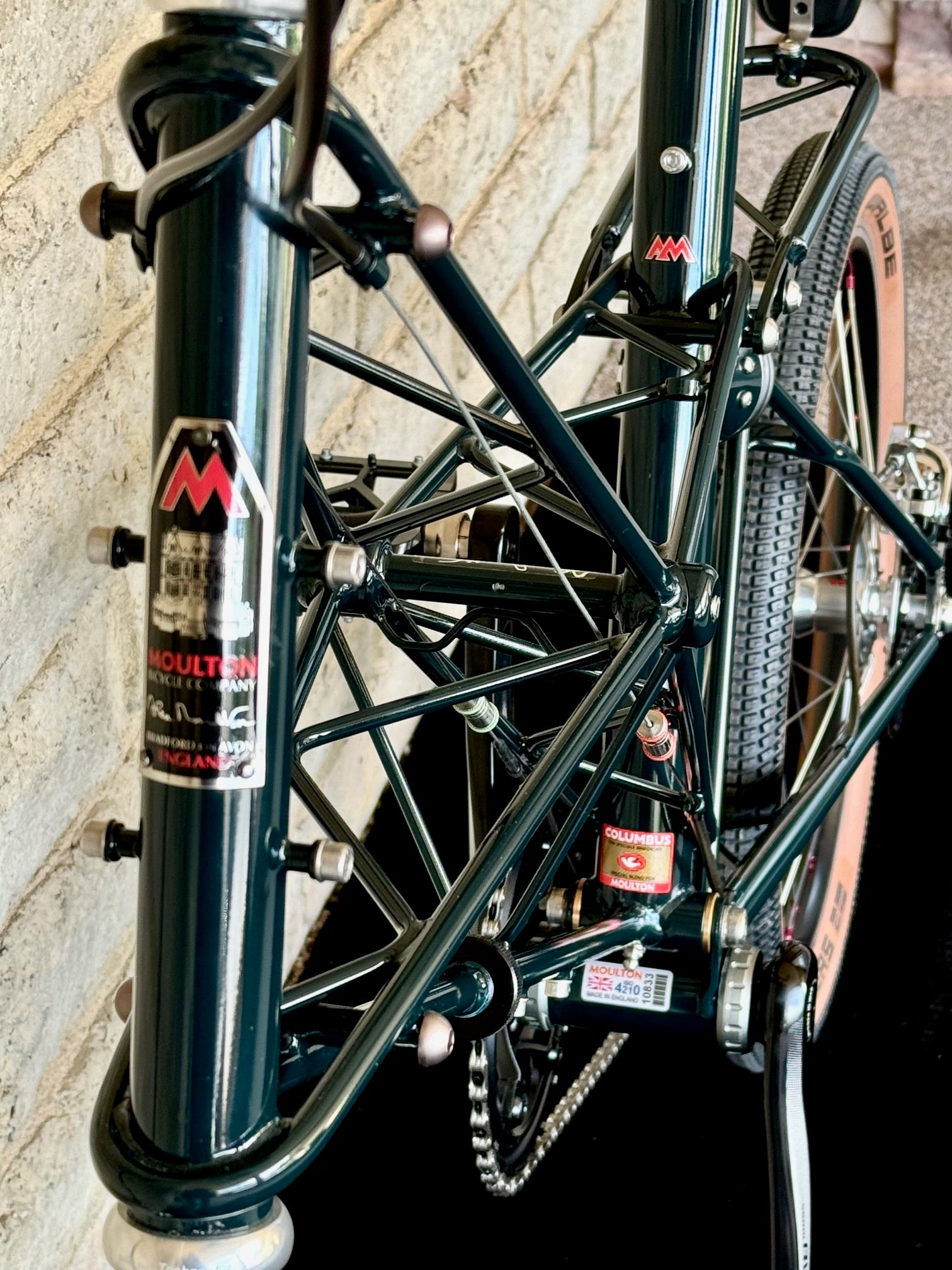 【新品】PORTER / MOULTON BICYCLE x PORTER Moulton XTB Bugatti Blue – PortaPedal Bike