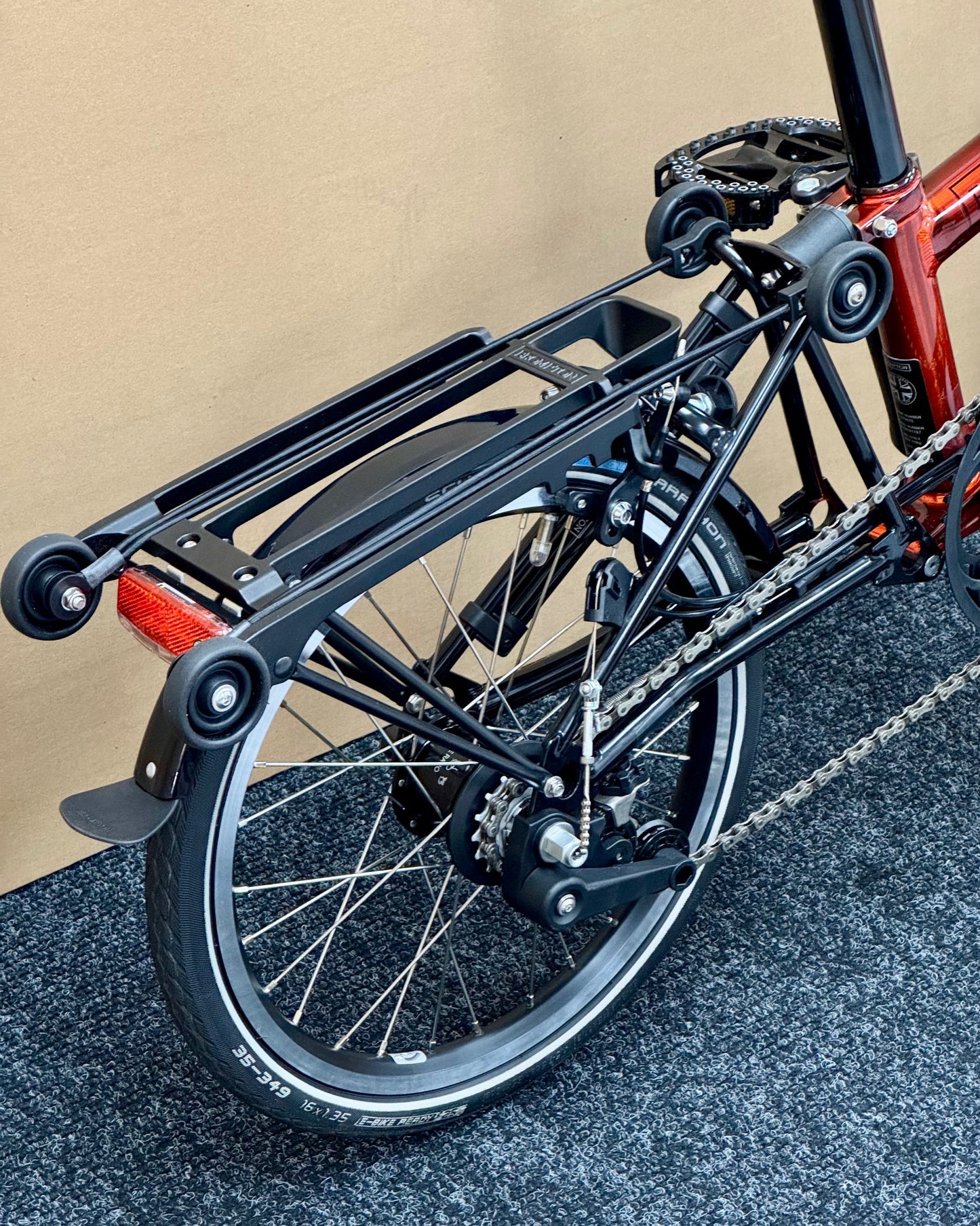 Brompton Pre-Owned Superlight High-HB 6-Speed Flame Lacquer