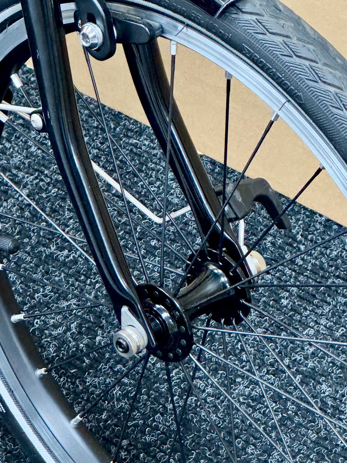 Brompton Pre-Owned Superlight High-HB 6-Speed Flame Lacquer