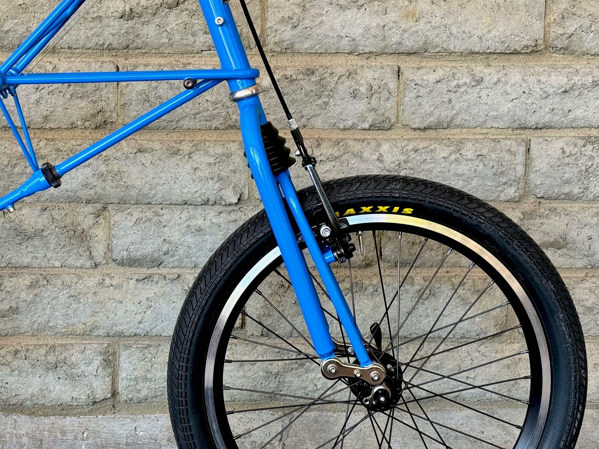 Moulton XTB Bugatti Blue – PortaPedal Bike