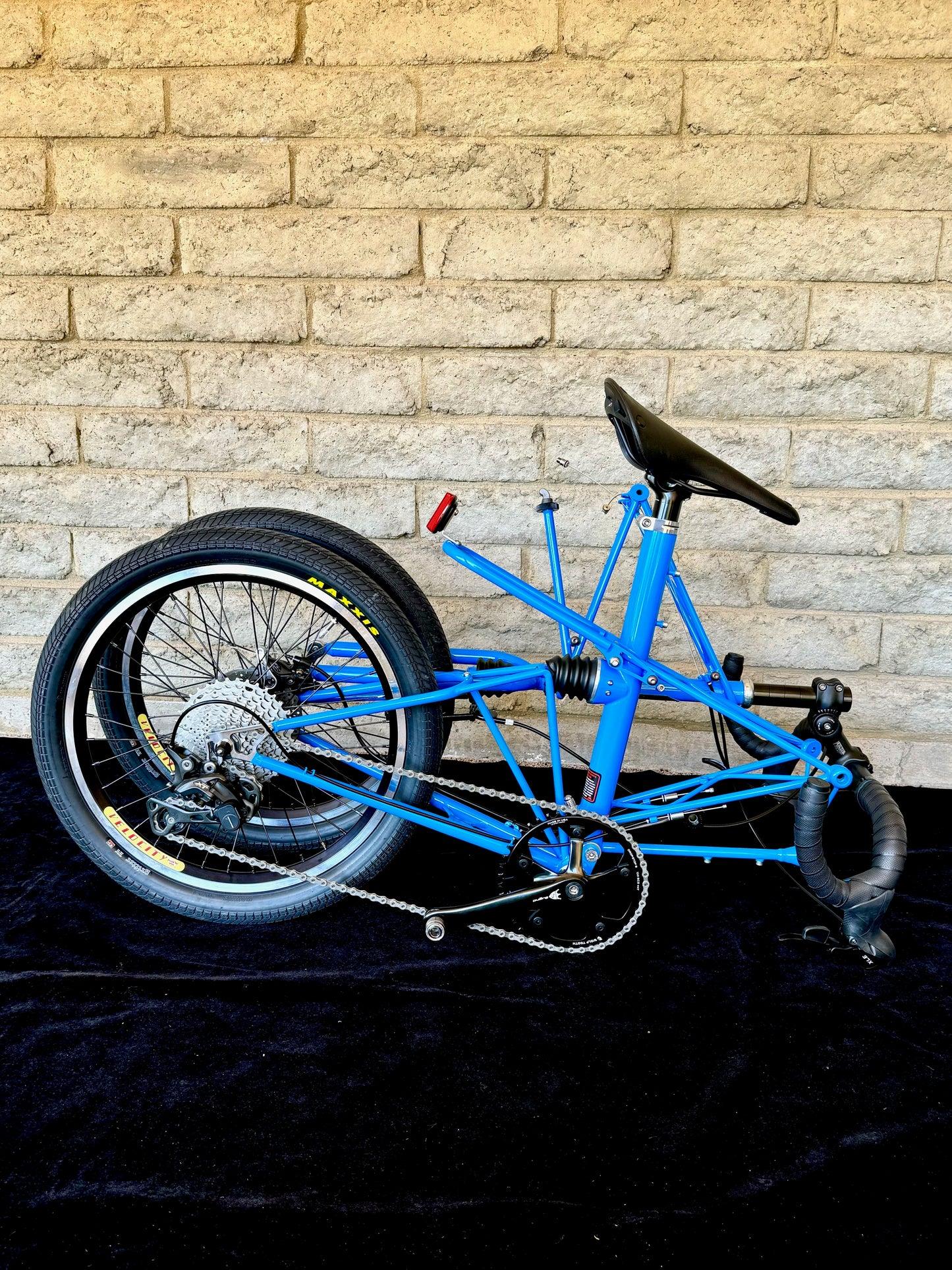 Moulton XTB Bugatti Blue