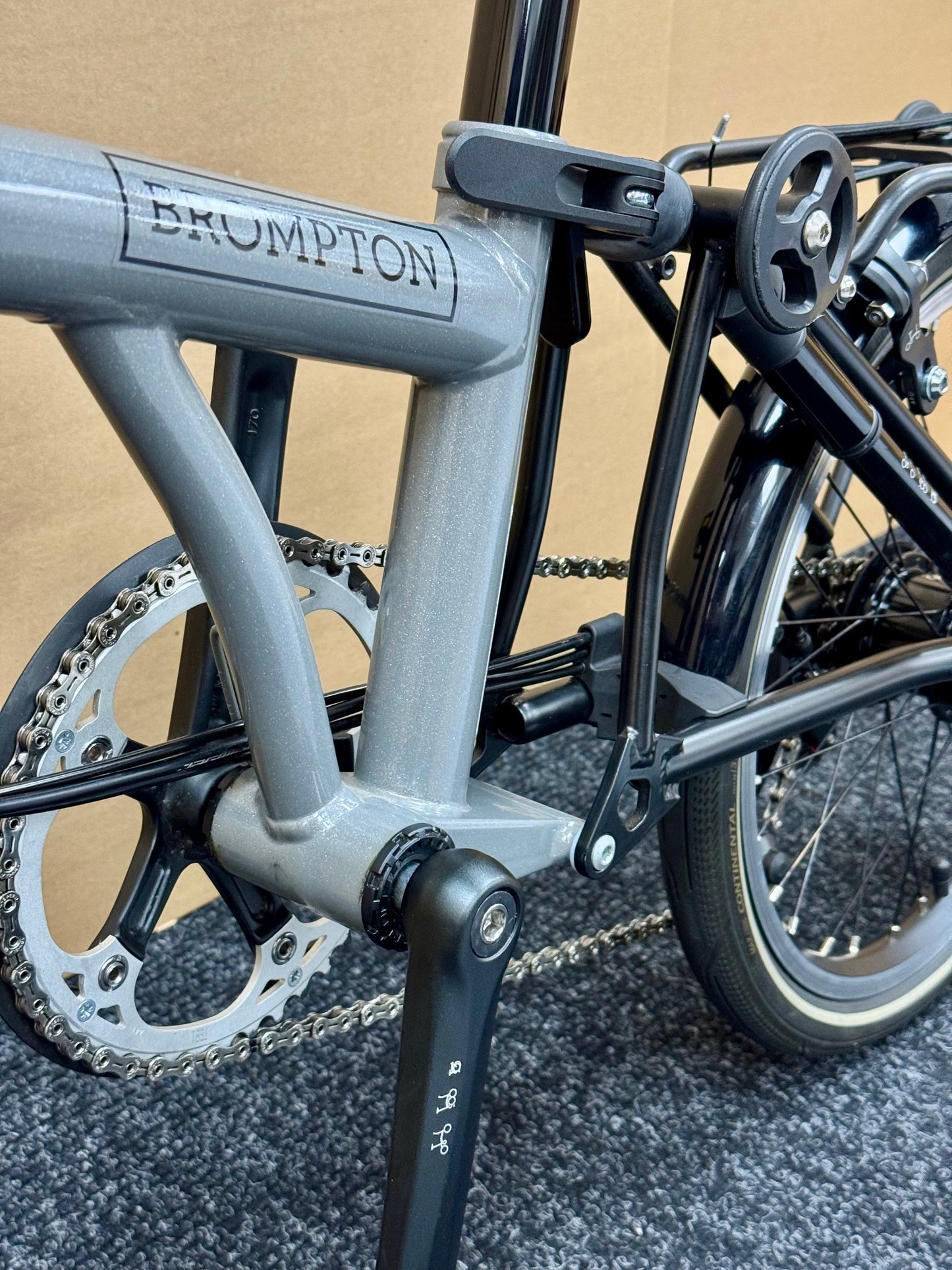 Brompton Pre-Owned P Line 12-Speed High-HB Grey Metallic