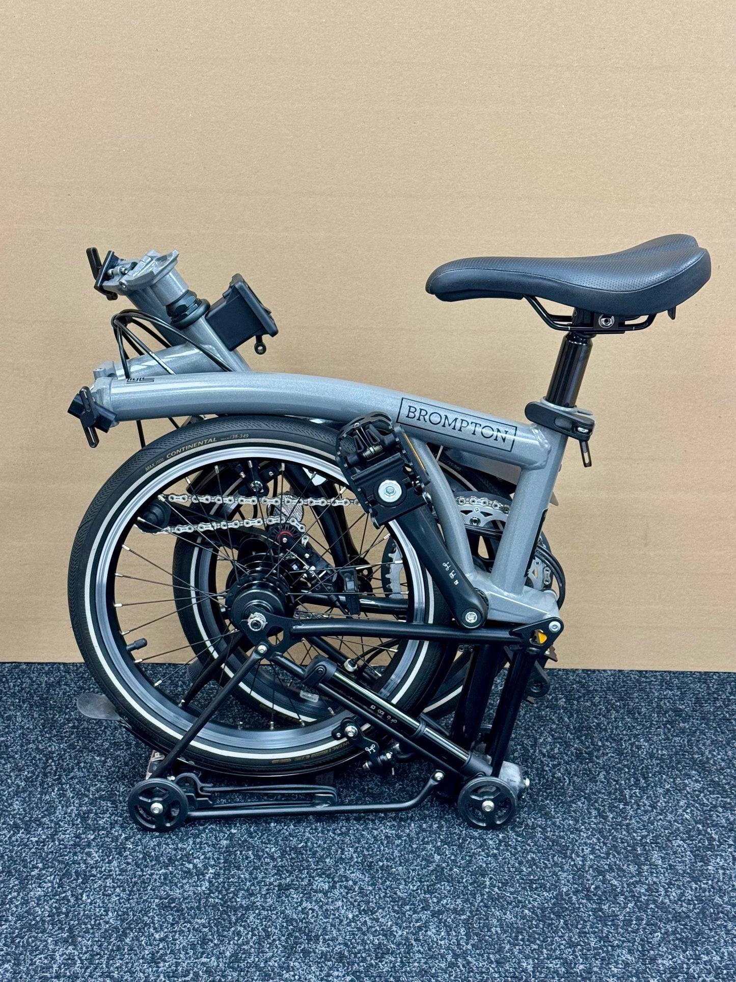 Brompton Pre-Owned P Line 12-Speed High-HB Grey Metallic