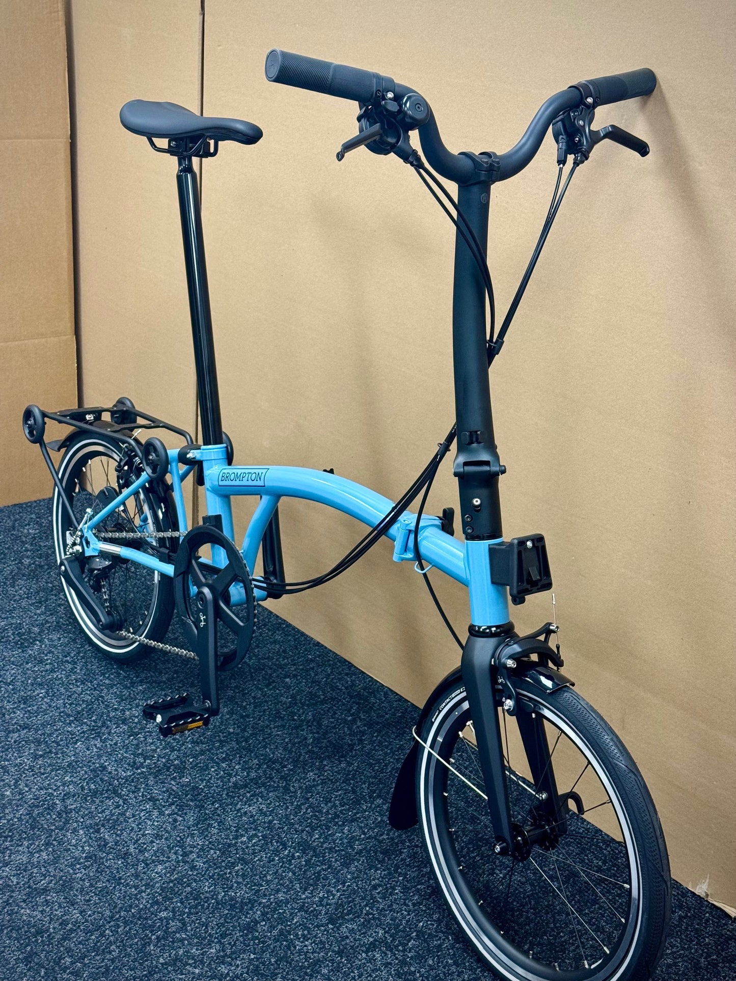 Brompton P Line 12-Speed High-HB Cloud Metallic w/Roller Rack