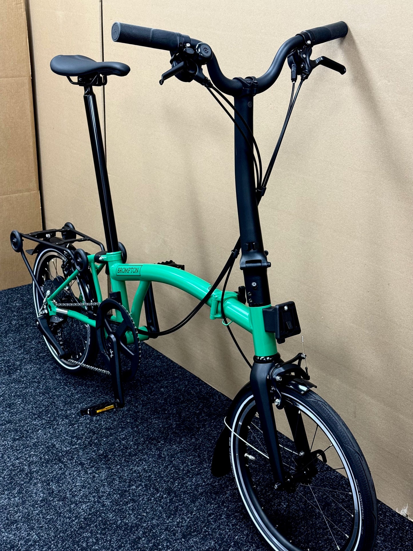 Brompton P Line 12-Speed High-HB Palm Green w/Roller Rack