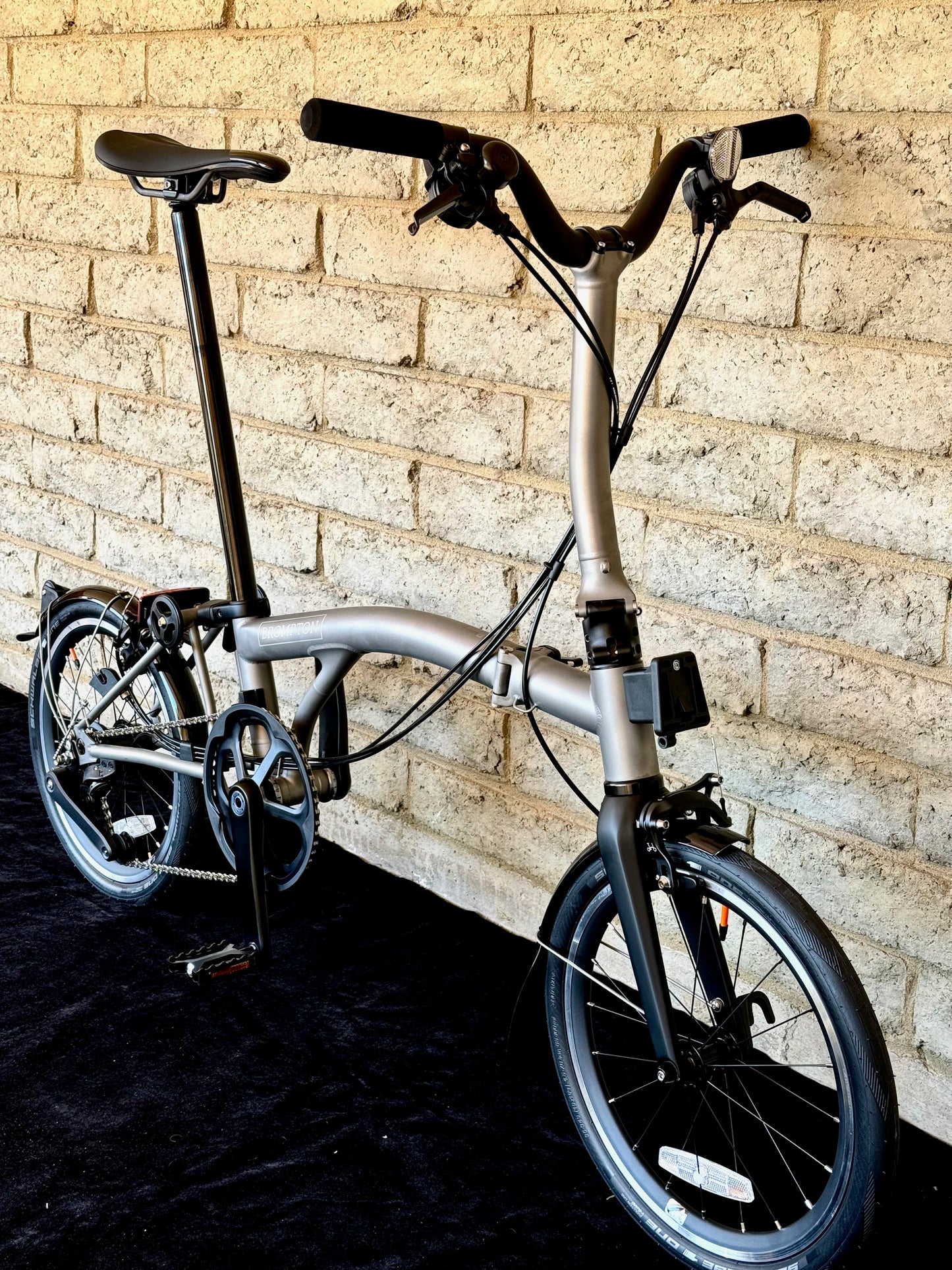 Brompton T-Line Explore 12-Speed Mid or Low HB - IN STOCK NOW!!