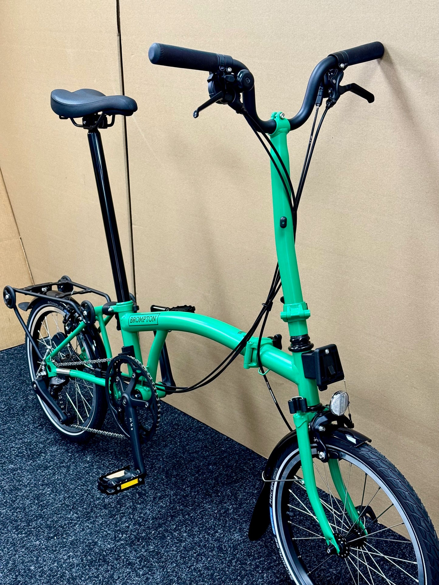 Brompton C Line 12-Speed High-HB Palm Green w/Roller Rack