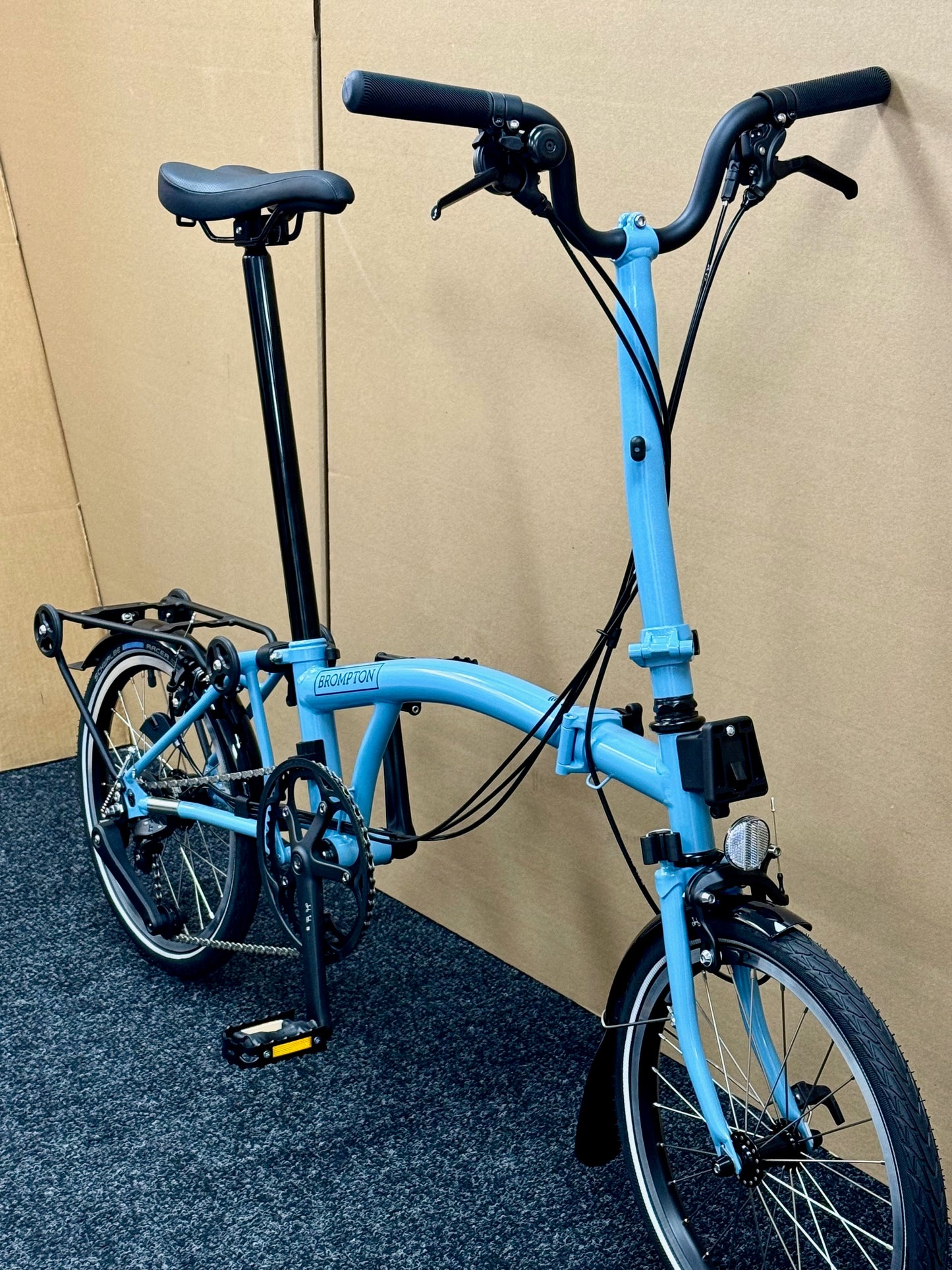 Brompton C Line 12-Speed High-HB Cloud Metallic w/Roller Rack