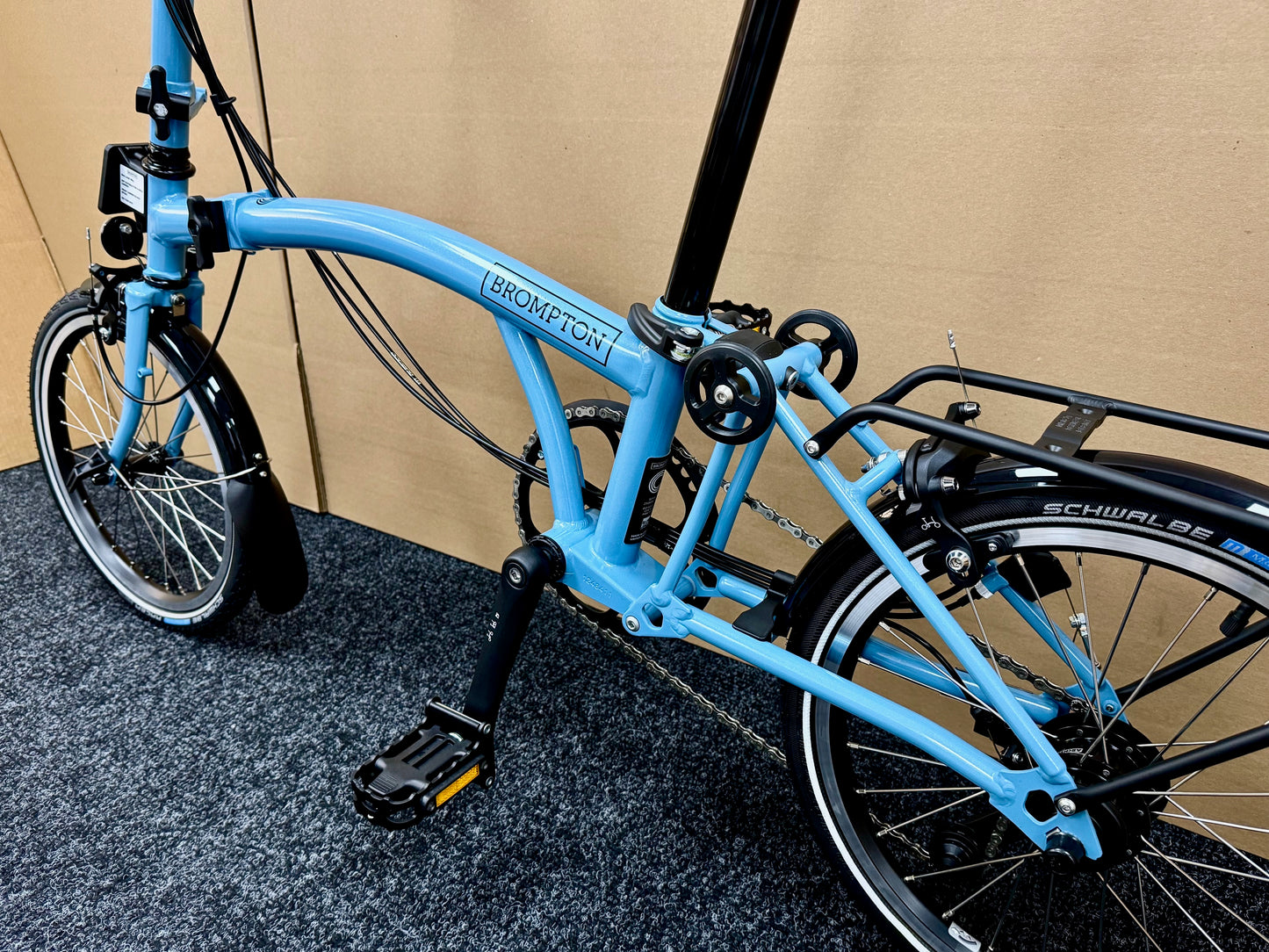 Brompton C Line 12-Speed High-HB Cloud Metallic w/Roller Rack