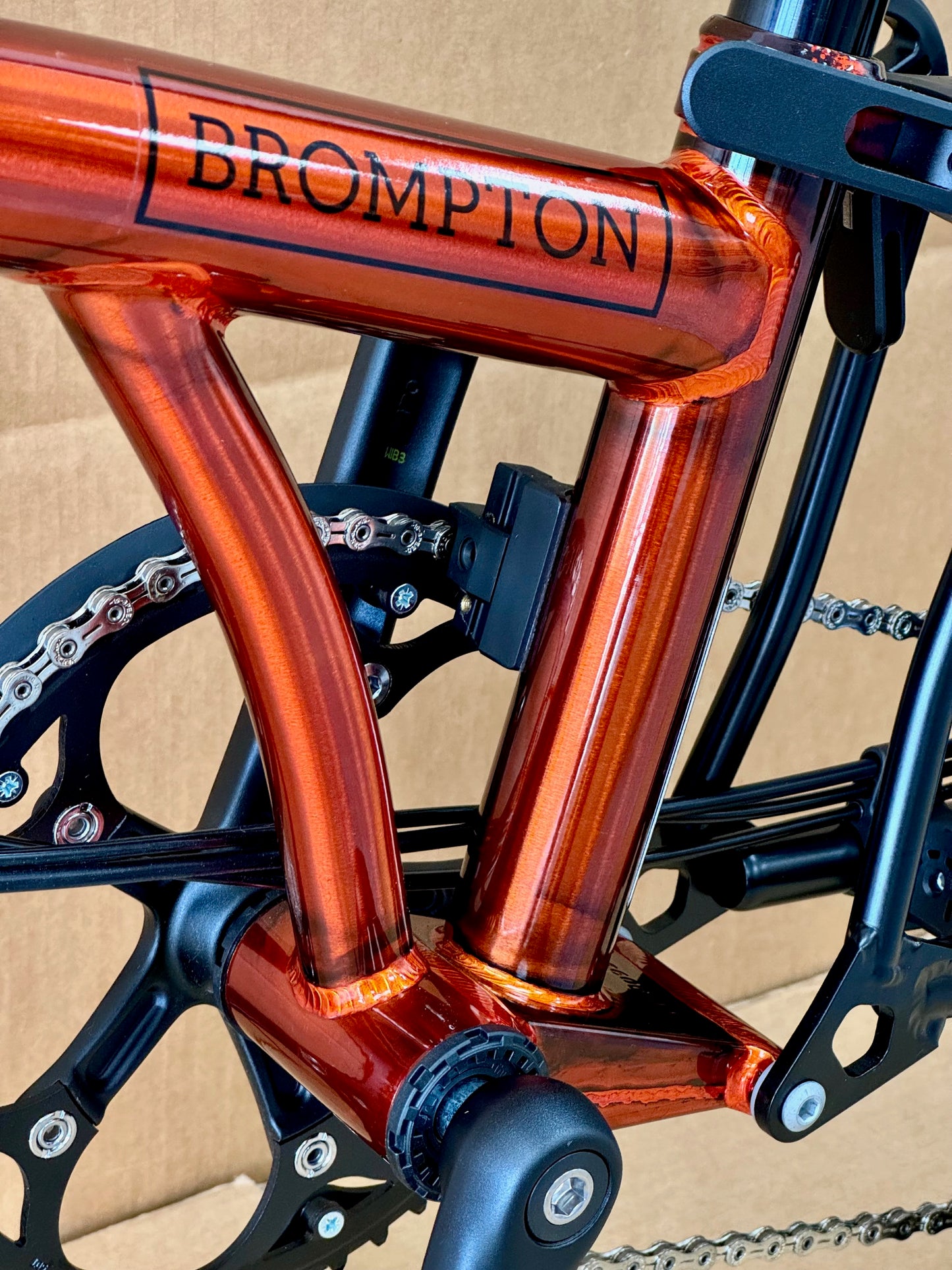 Brompton P-Line Explore 12-Speed Mid-HB Flame Lacquer (M12L)