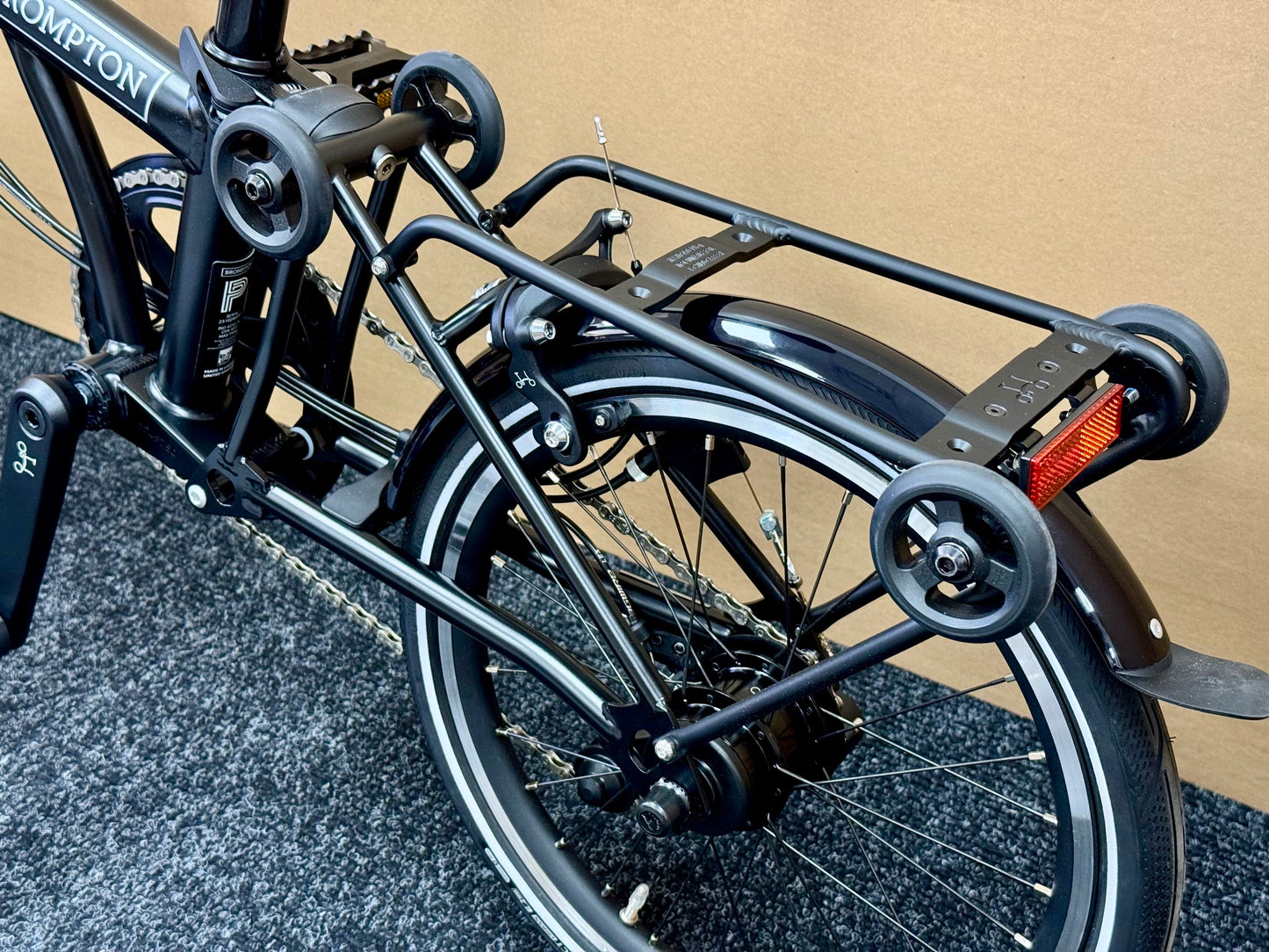 Brompton P Line 12-Speed Mid-HB All Black w/Roller Rack