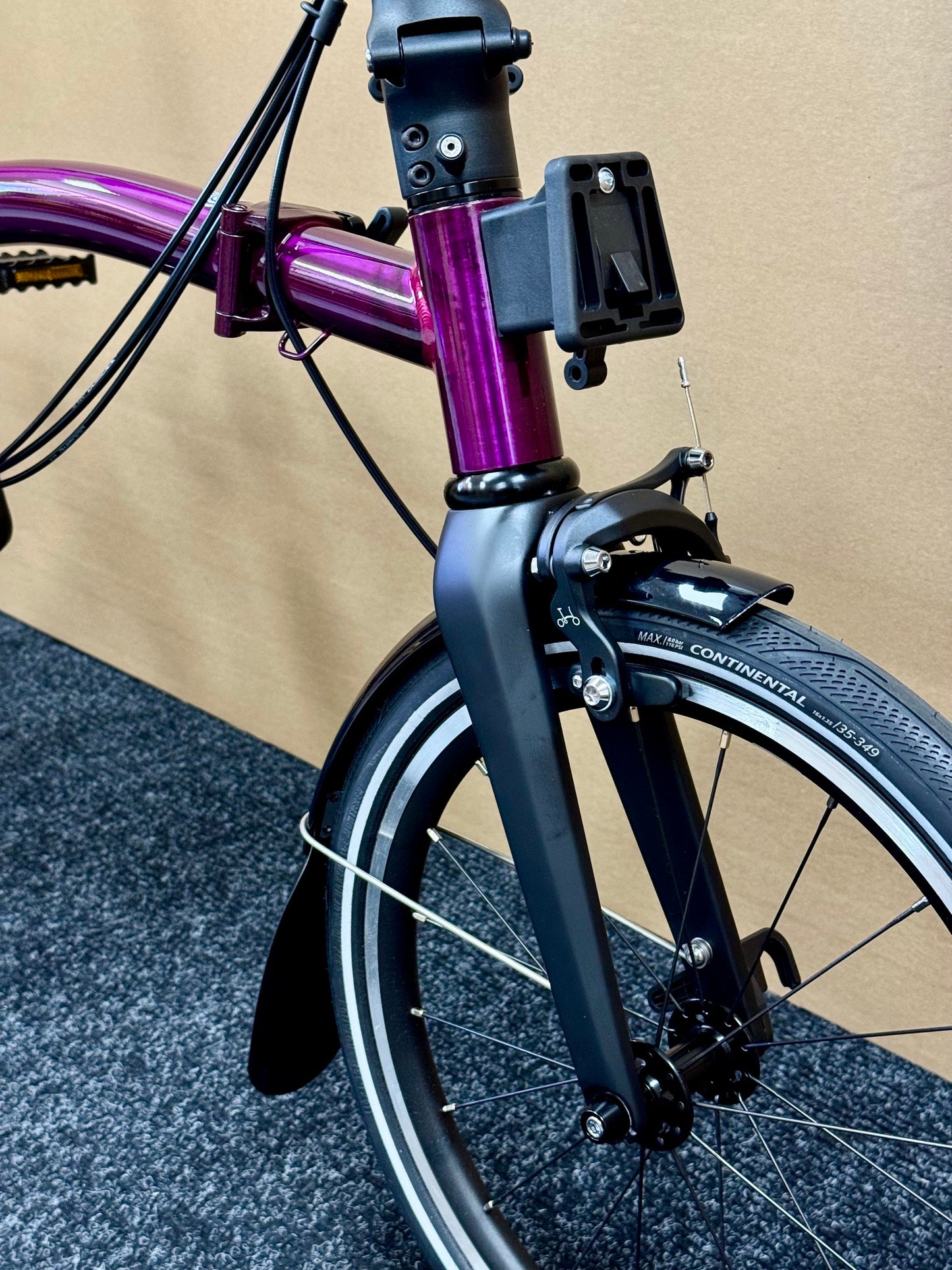 Brompton P Line 12-Speed Mid-HB Amethyst Lacquer w/Roller Rack