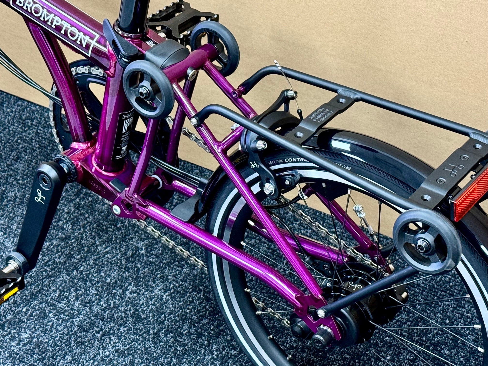 Brompton P Line 12-Speed Mid-HB Amethyst Lacquer w/Roller Rack