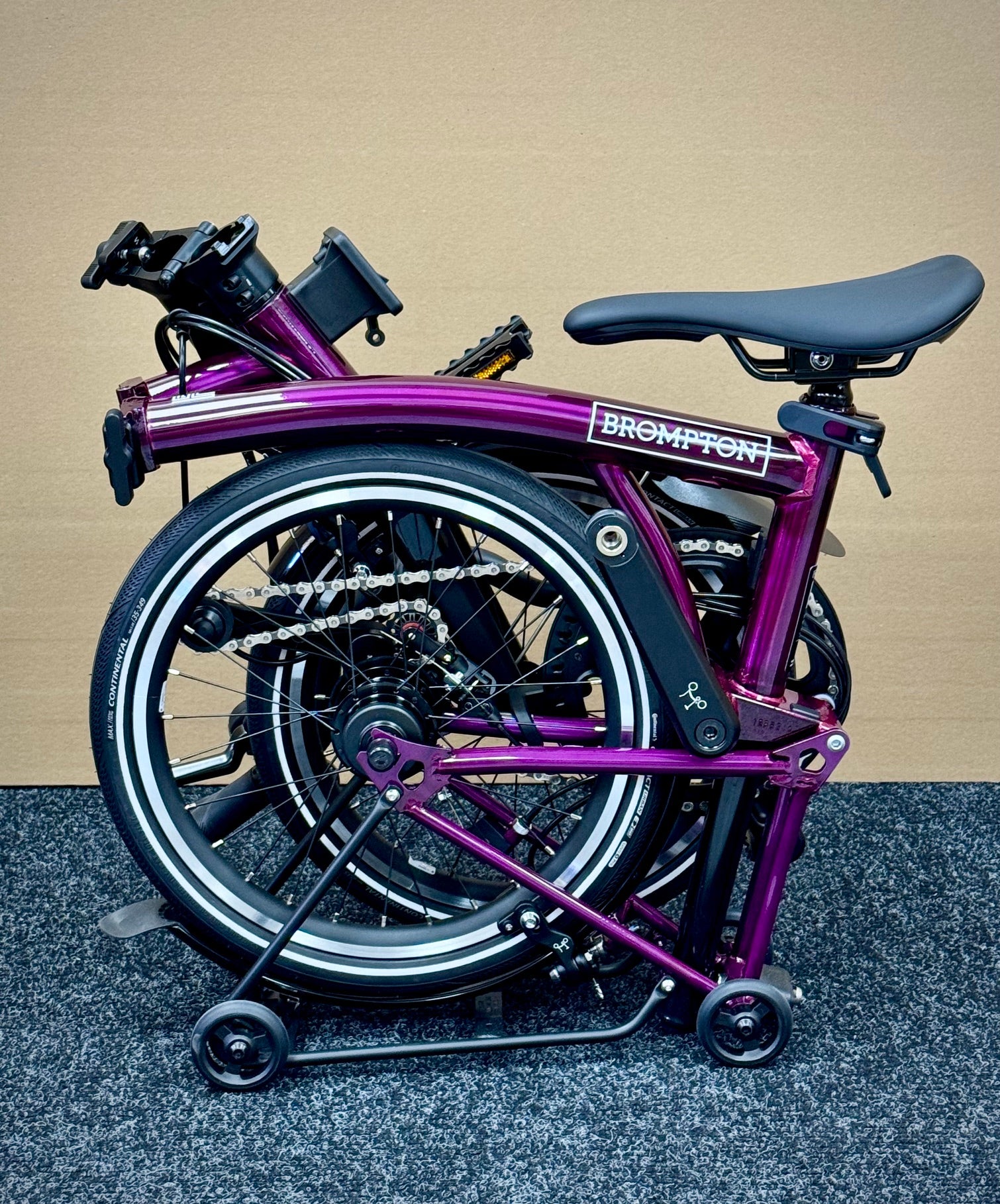 Brompton P Line 12-Speed Mid-HB Amethyst Lacquer w/Roller Rack