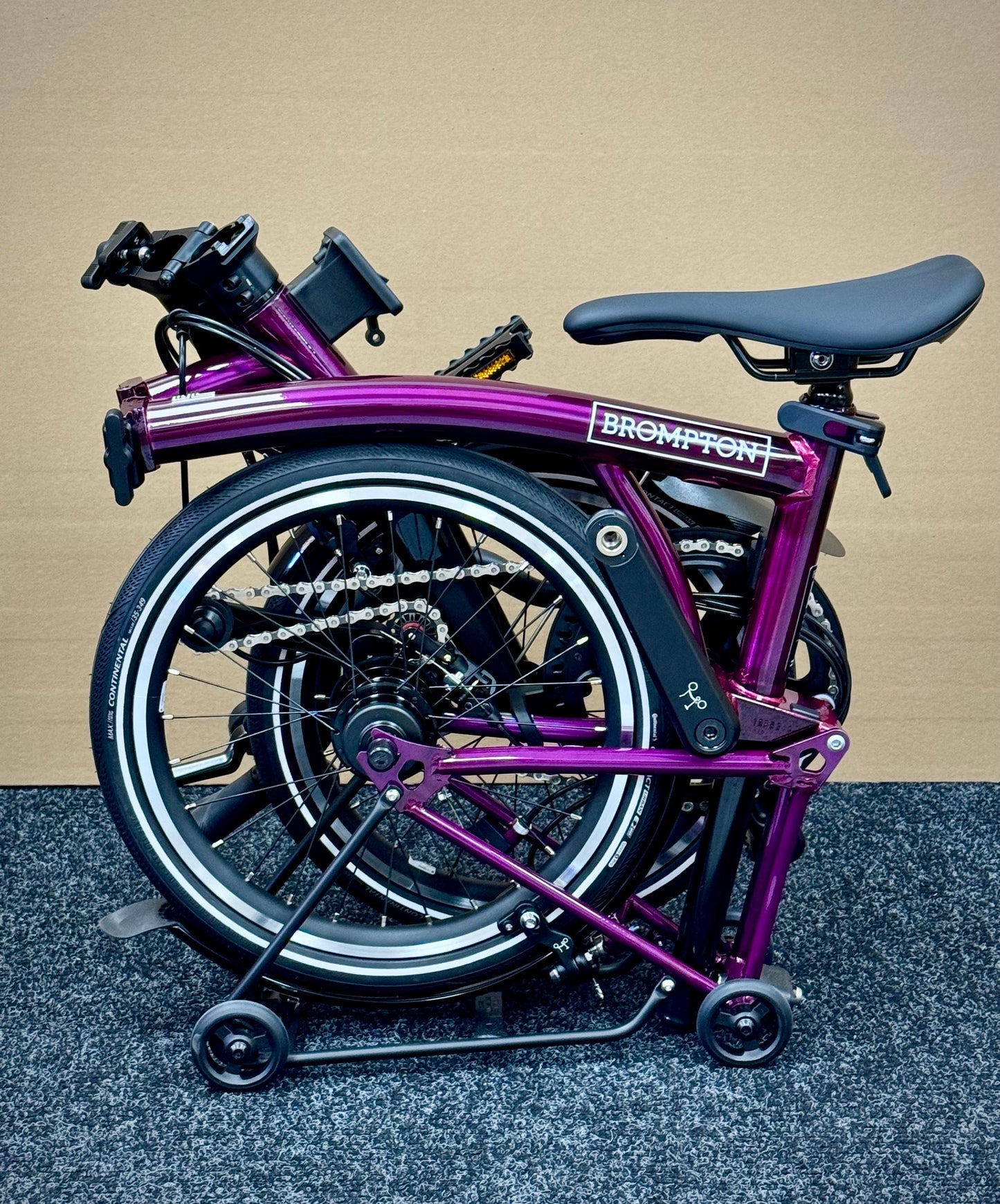 Brompton P Line 12-Speed Mid-HB Amethyst Lacquer w/Roller Rack