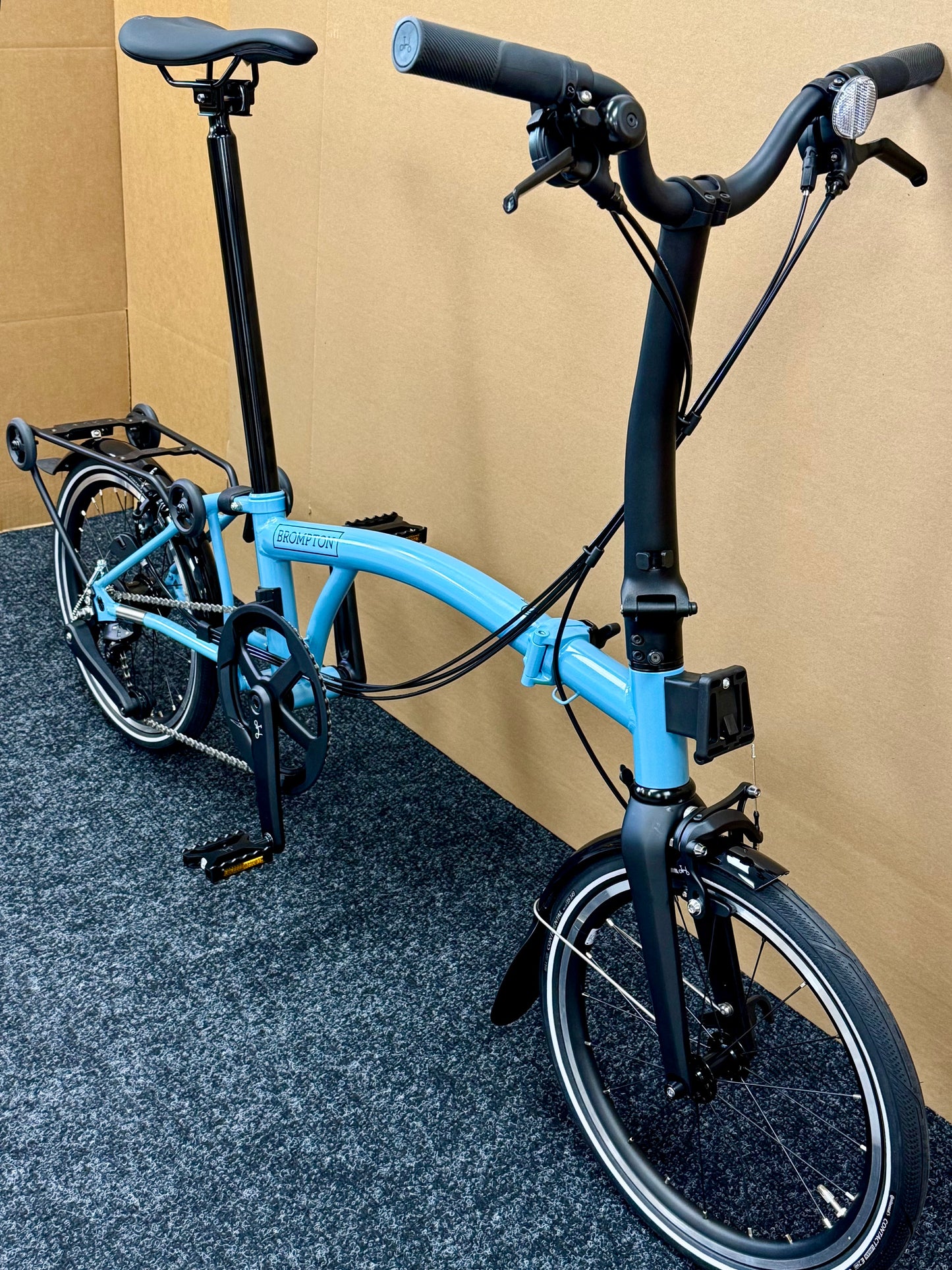 Brompton P Line 12-Speed Mid-HB Cloud Metallic w/Roller Rack