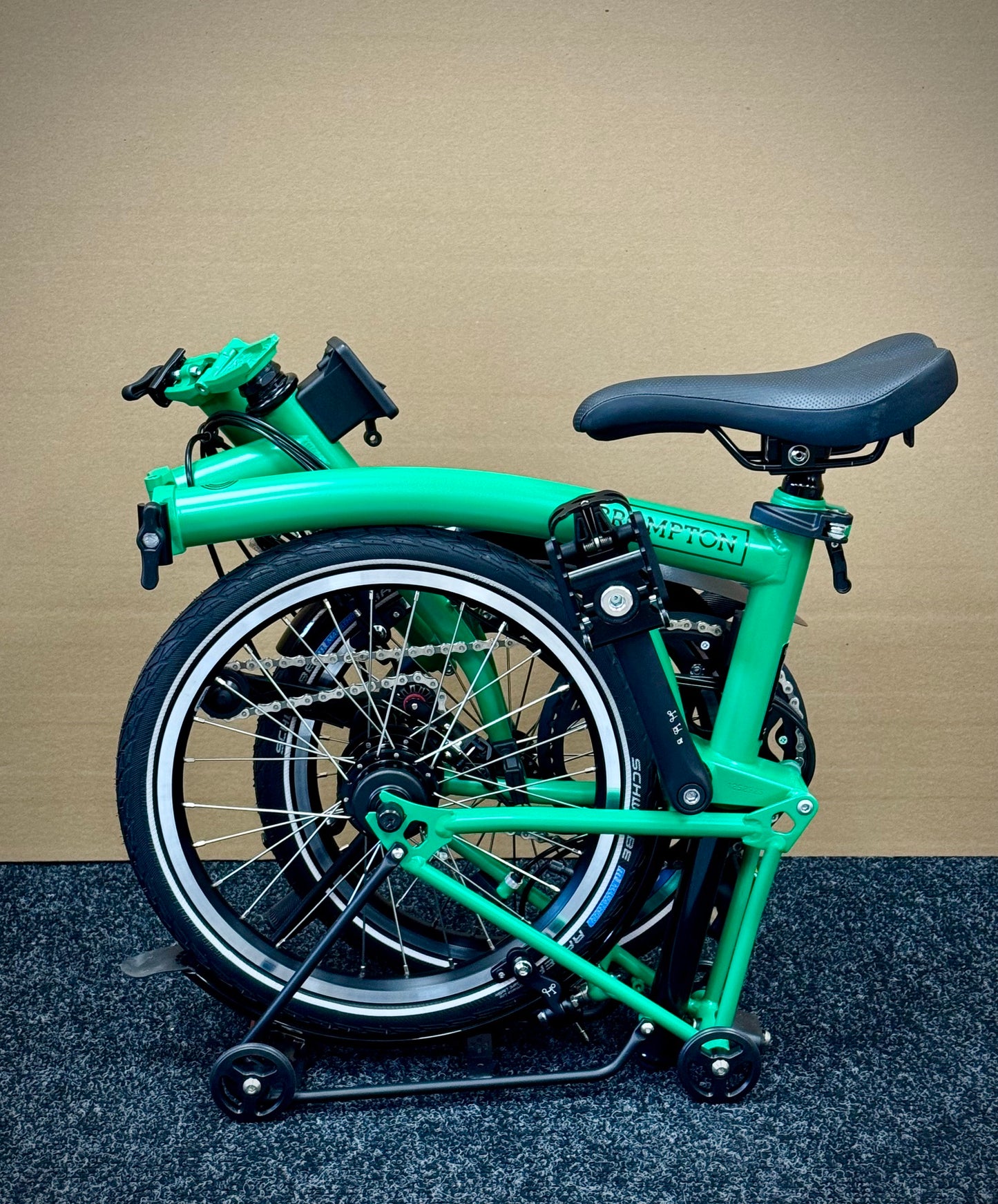 Brompton C Line 12-Speed Mid-HB Palm Green w/Roller Rack