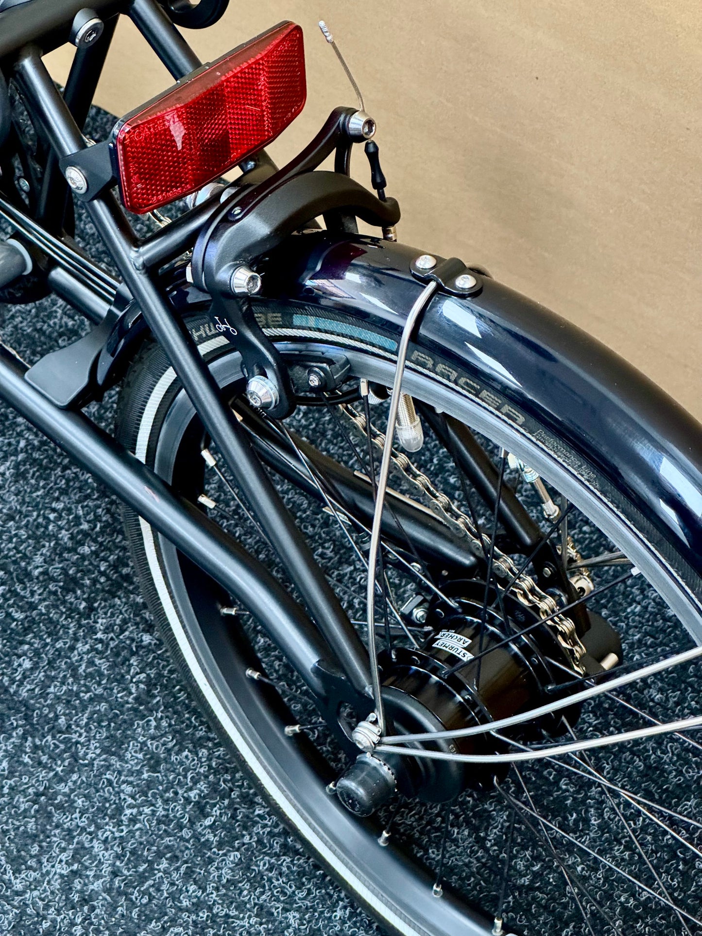 Brompton Pre-Owned P Line 12-Speed Mid-HB Storm Grey Metallic