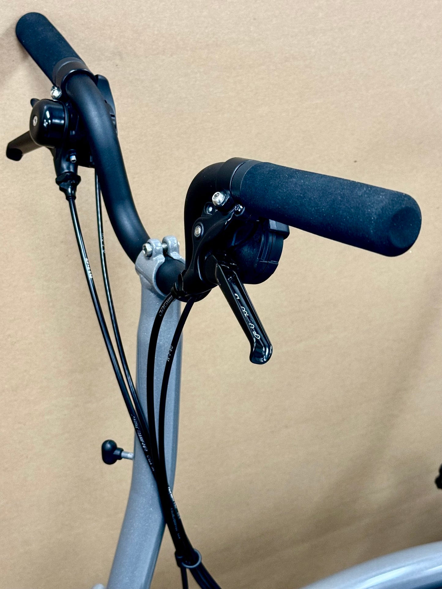 Brompton Pre-Owned P Line 12-Speed Mid-HB Storm Grey Metallic