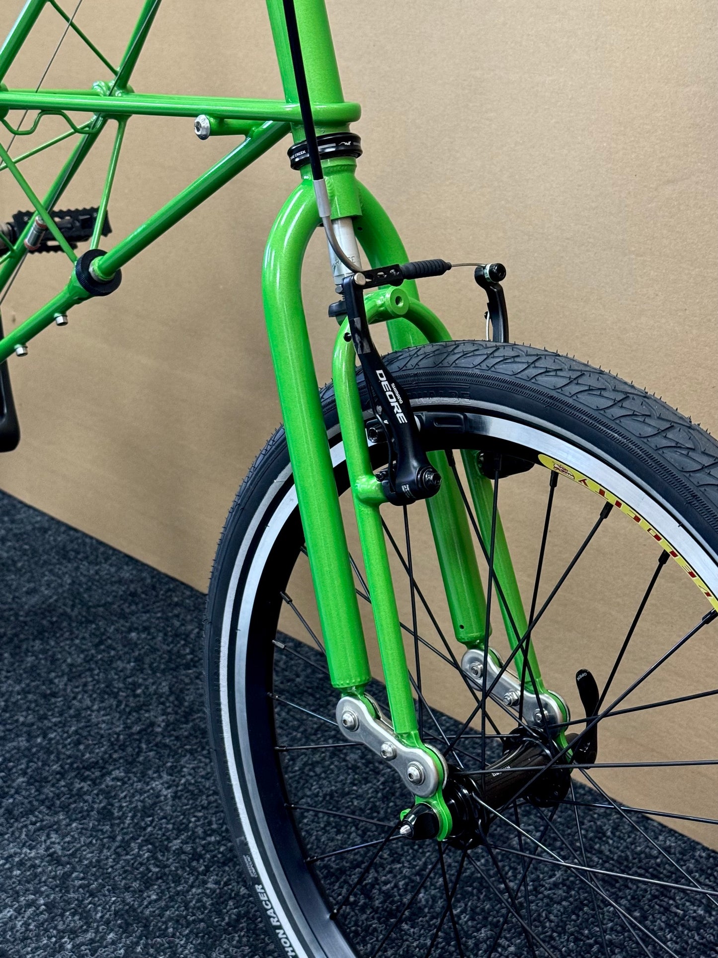 Moulton TSR Wide-Range 9-Speed Bright Green