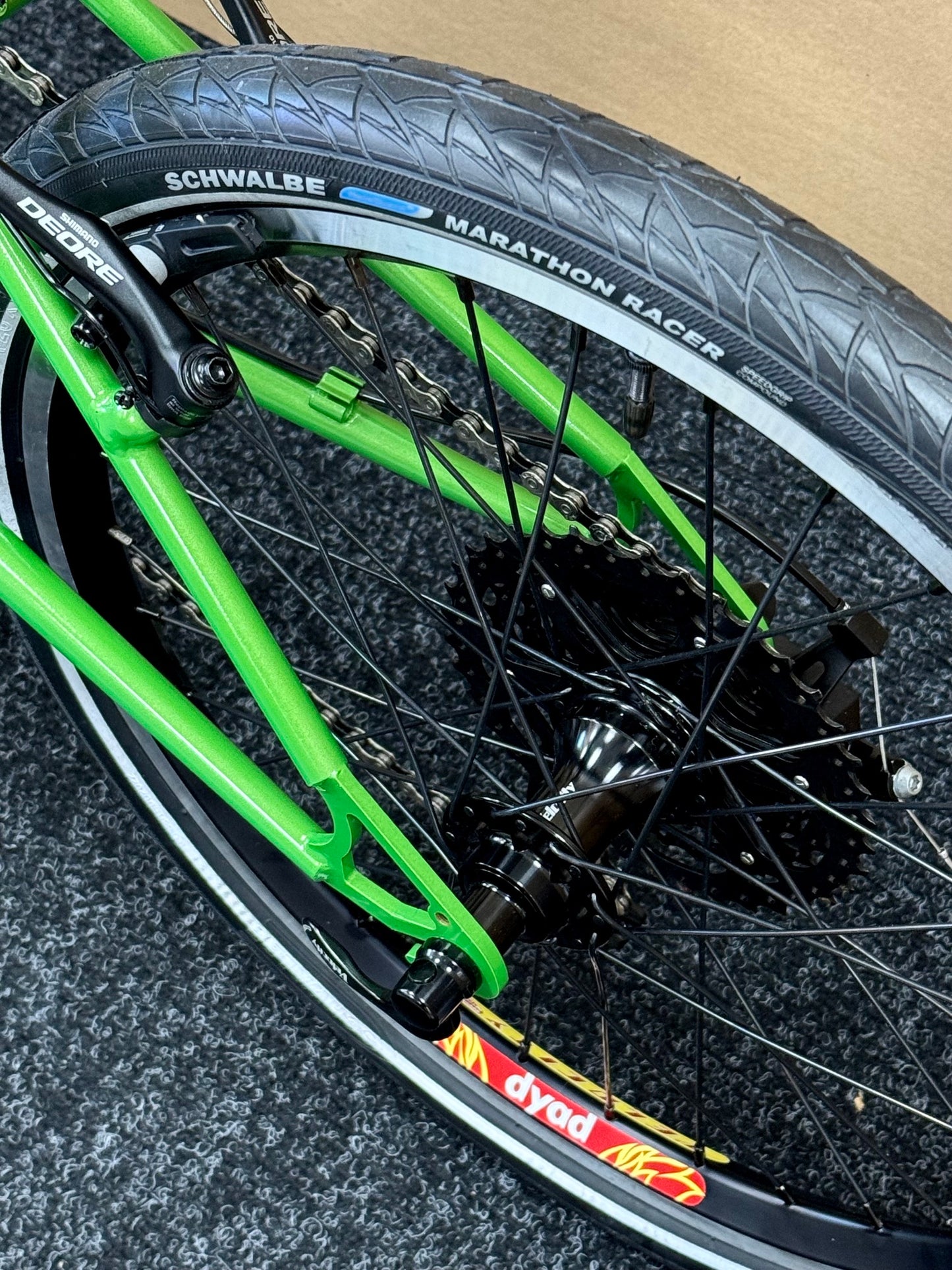 Moulton TSR Wide-Range 9-Speed Bright Green