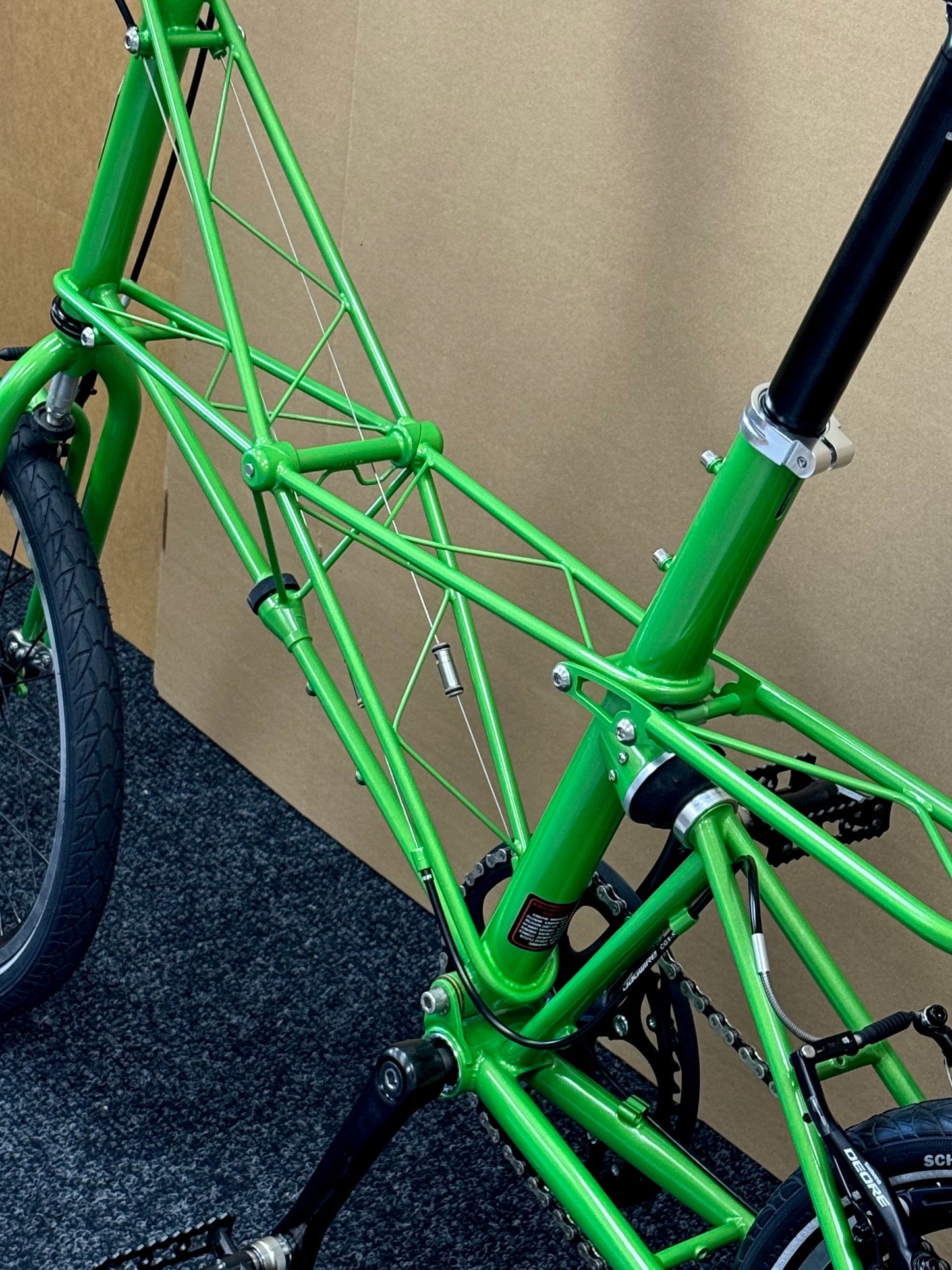 Moulton TSR Wide-Range 9-Speed Bright Green