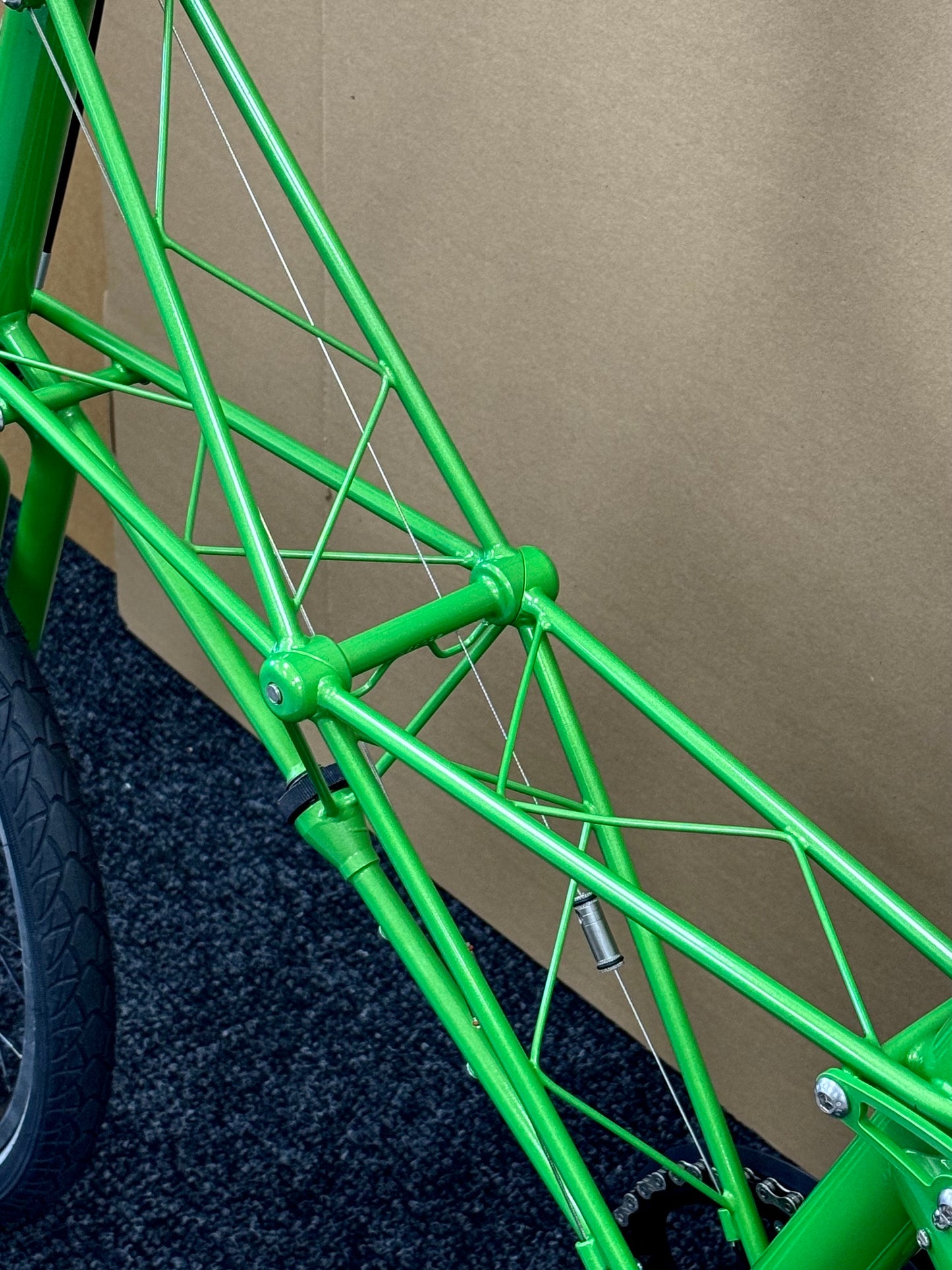 Moulton TSR Wide-Range 9-Speed Bright Green