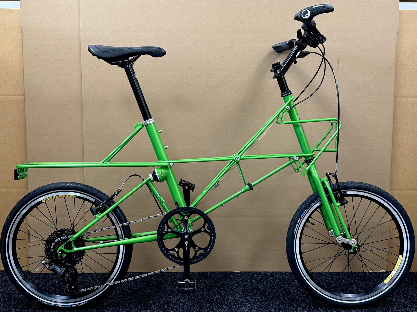 Moulton TSR Wide-Range 9-Speed Bright Green