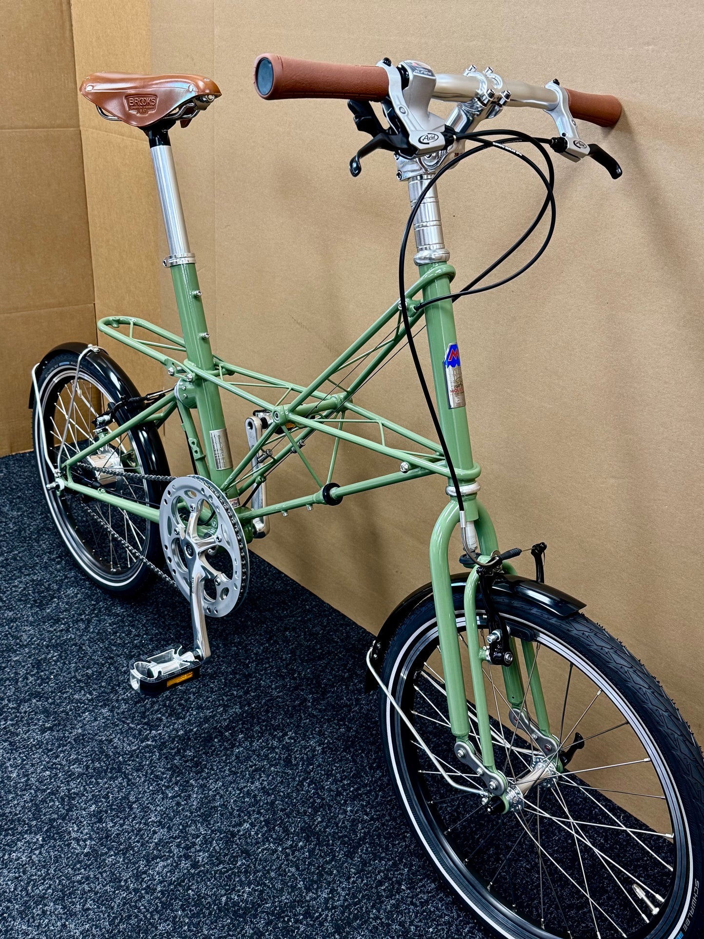 Moulton "The Hall" Special Edition