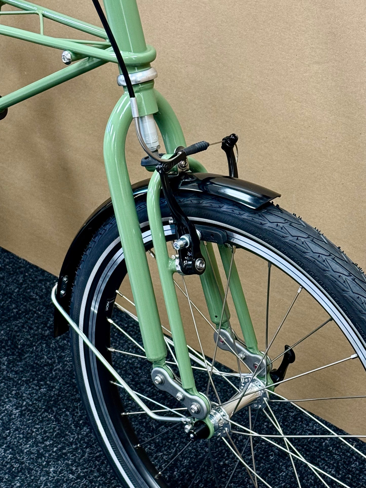 Moulton "The Hall" Special Edition