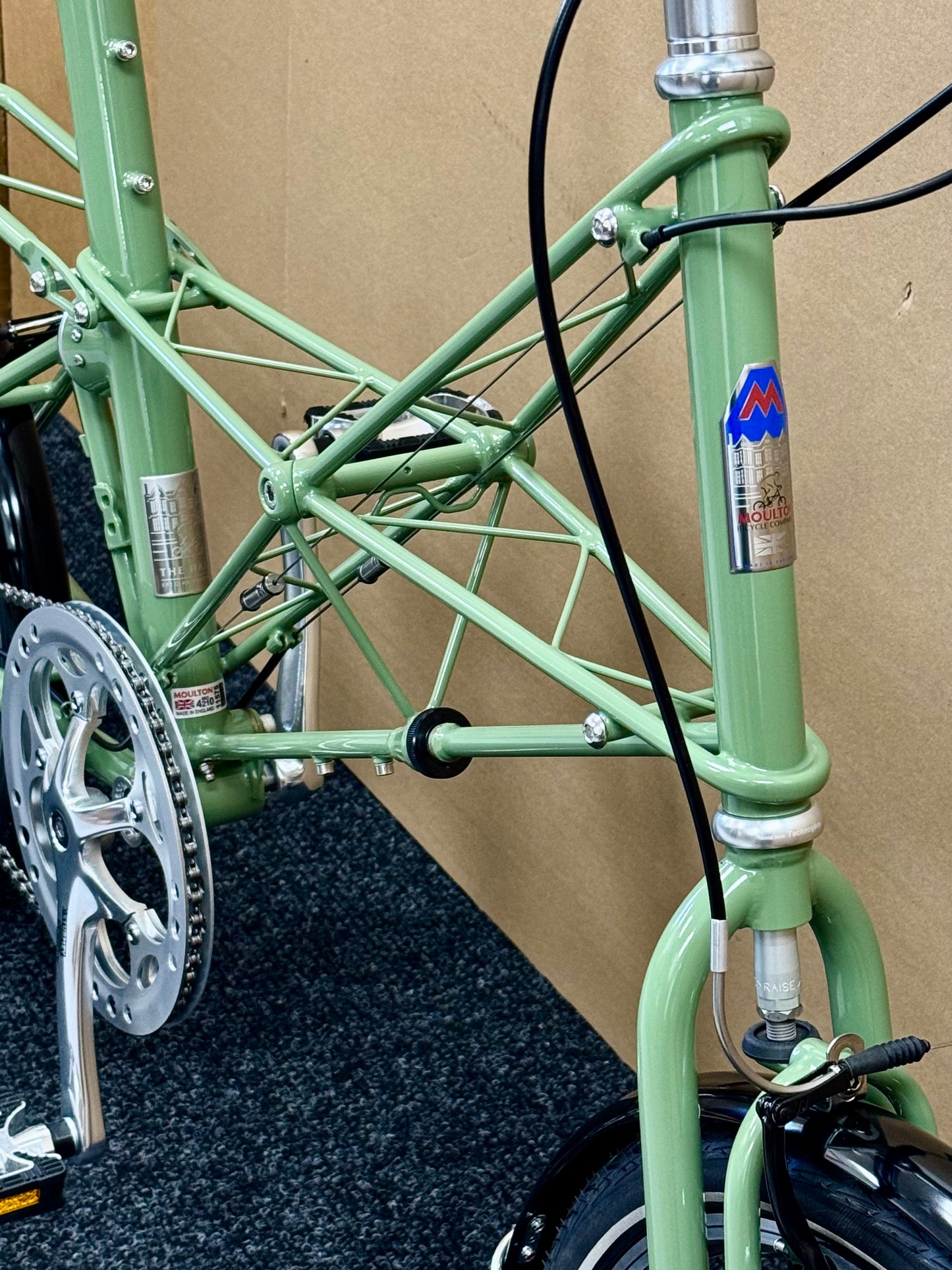 Moulton "The Hall" Special Edition
