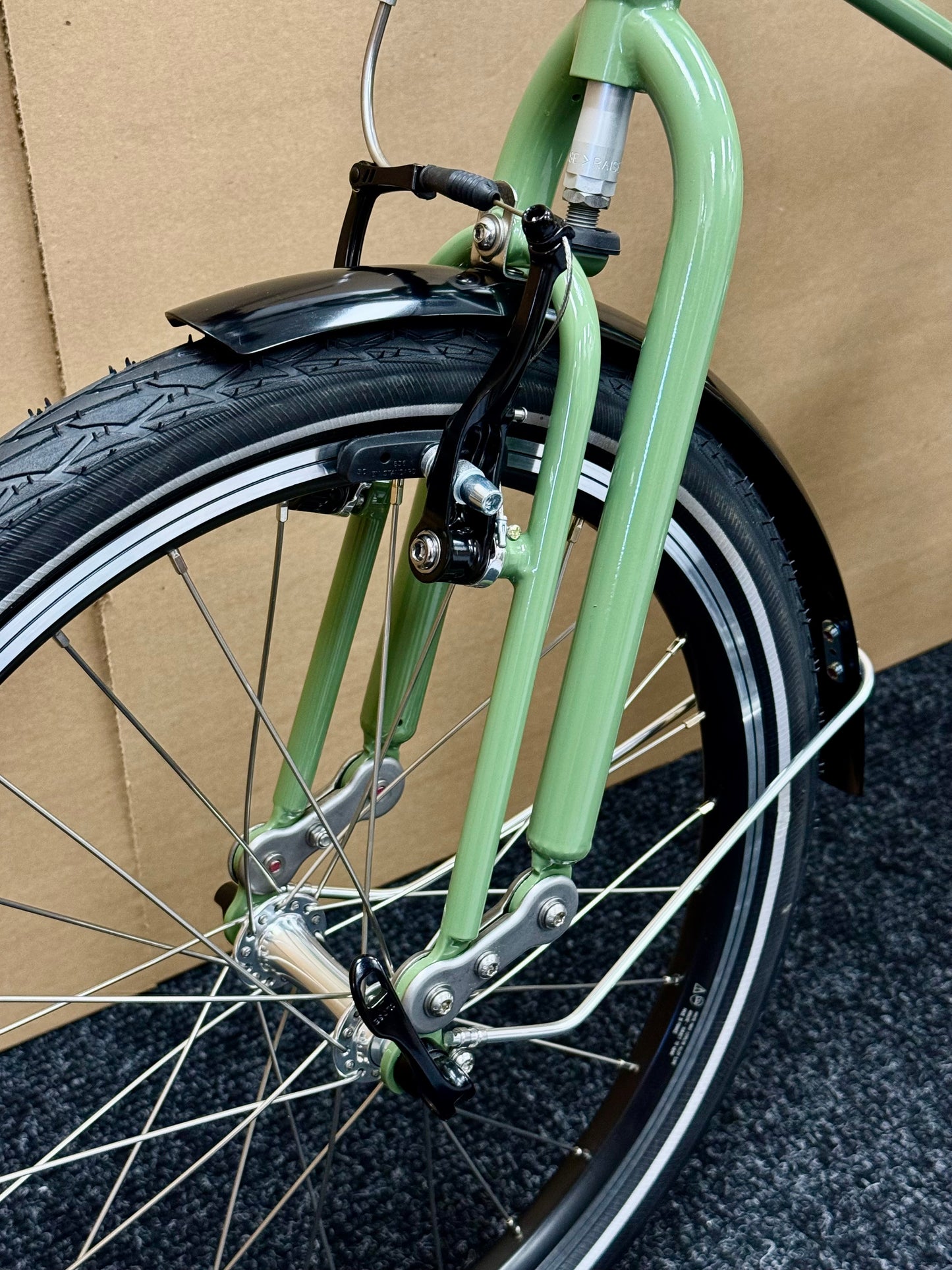 Moulton "The Hall" Special Edition