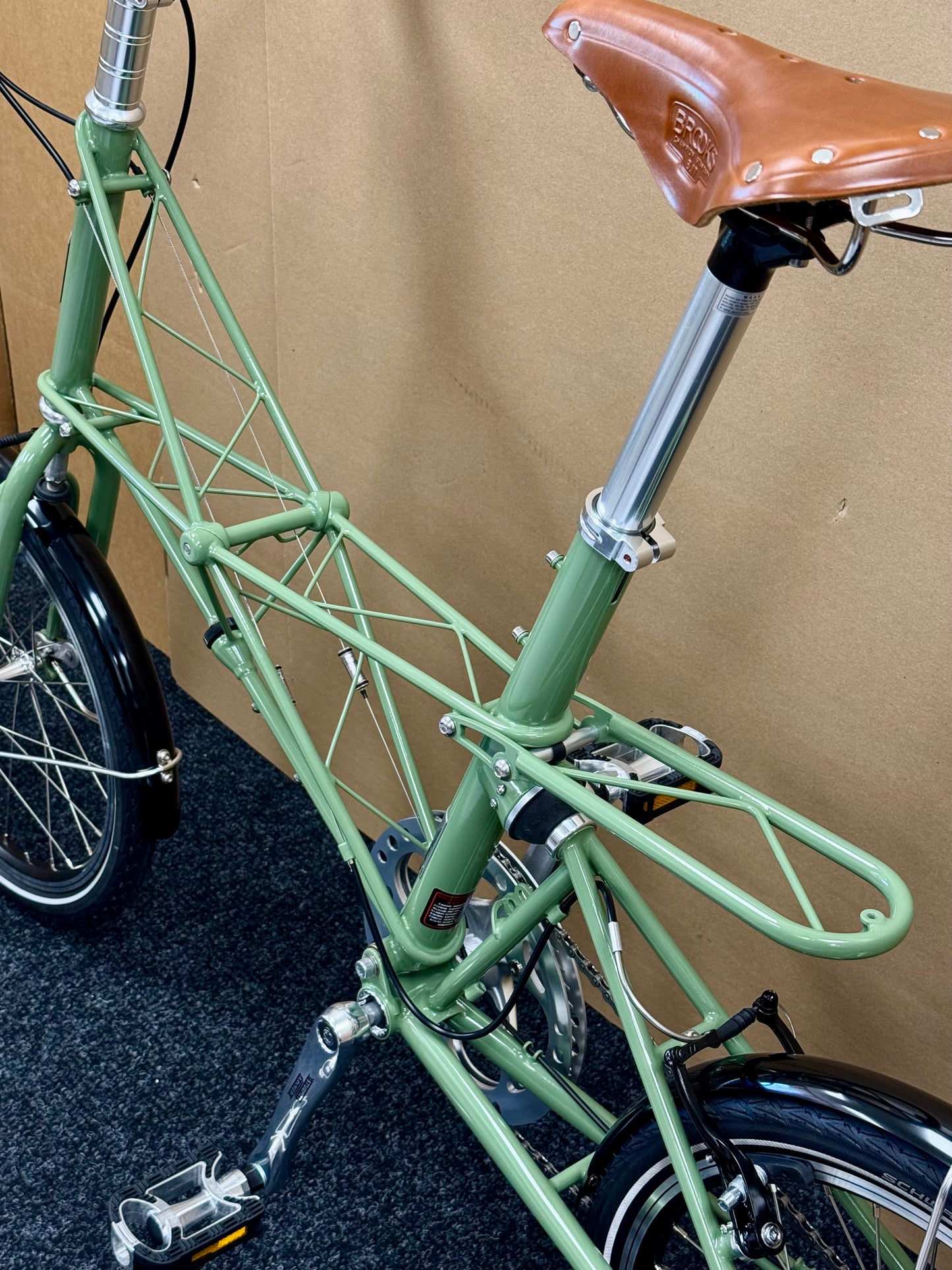Moulton "The Hall" Special Edition