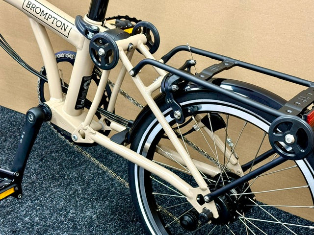 Brompton C Line 12-Speed High-HB Dune Sand w/Roller Rack