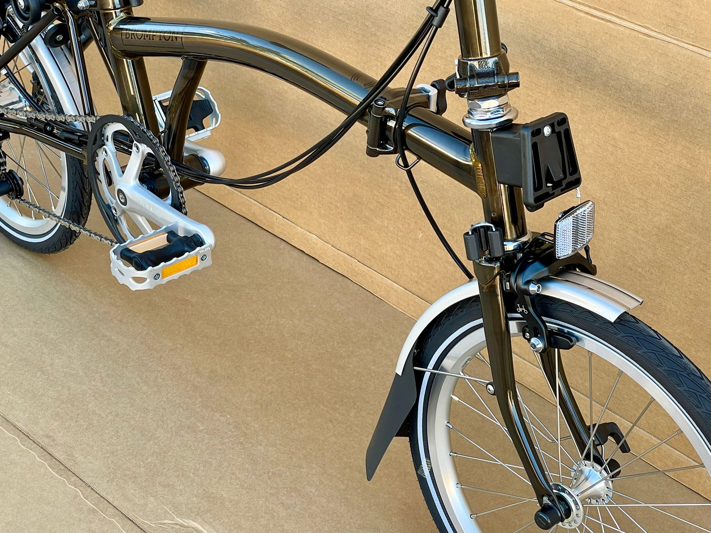 2022 Brompton C-Line Explore Mid-HB Black Lacquer (M6R)