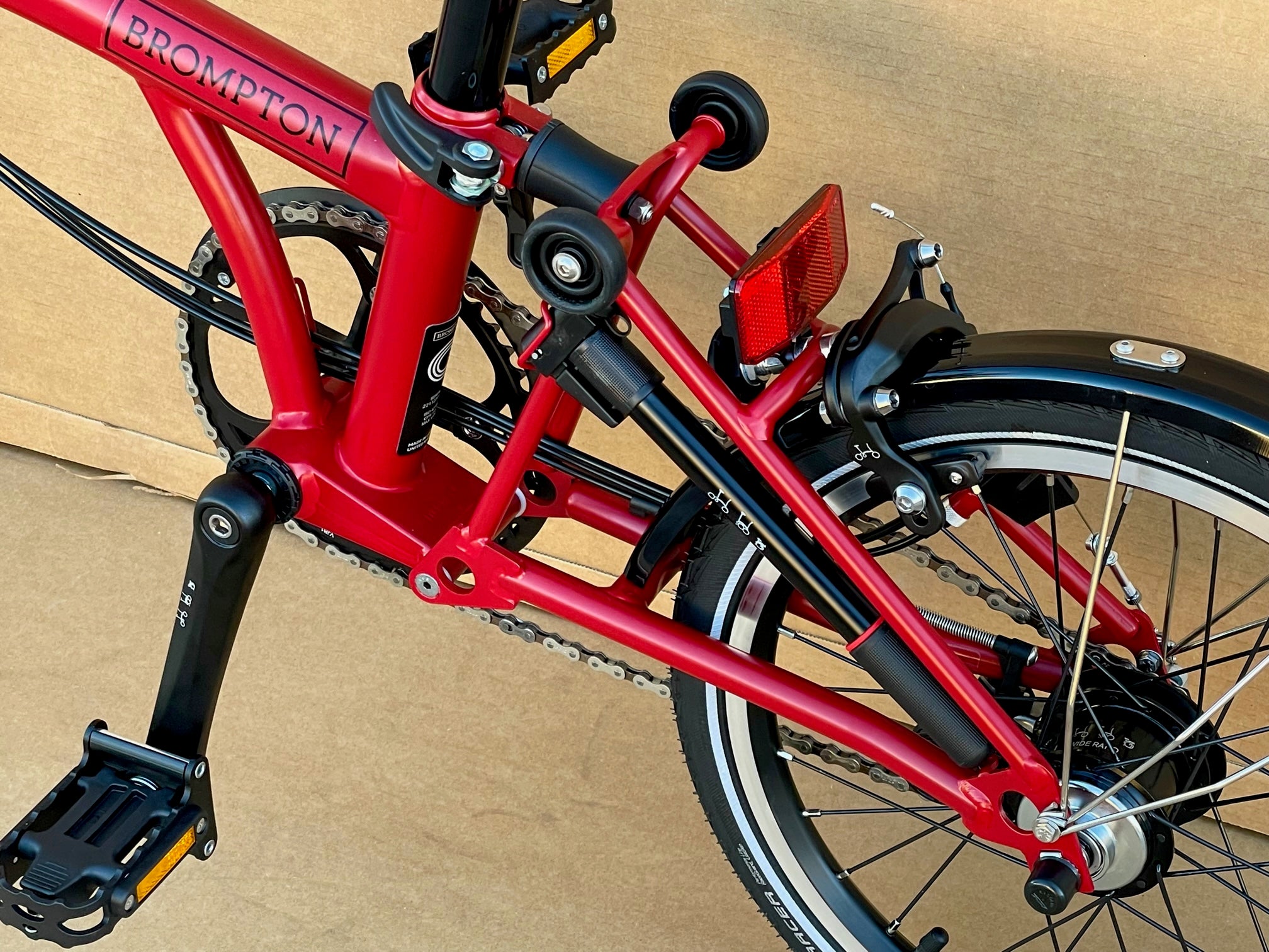 Brompton s6l best sale house red